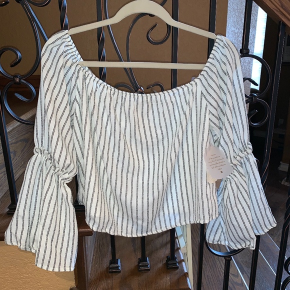 NWT Altar'd State Viera Top - Picture 7 of 7